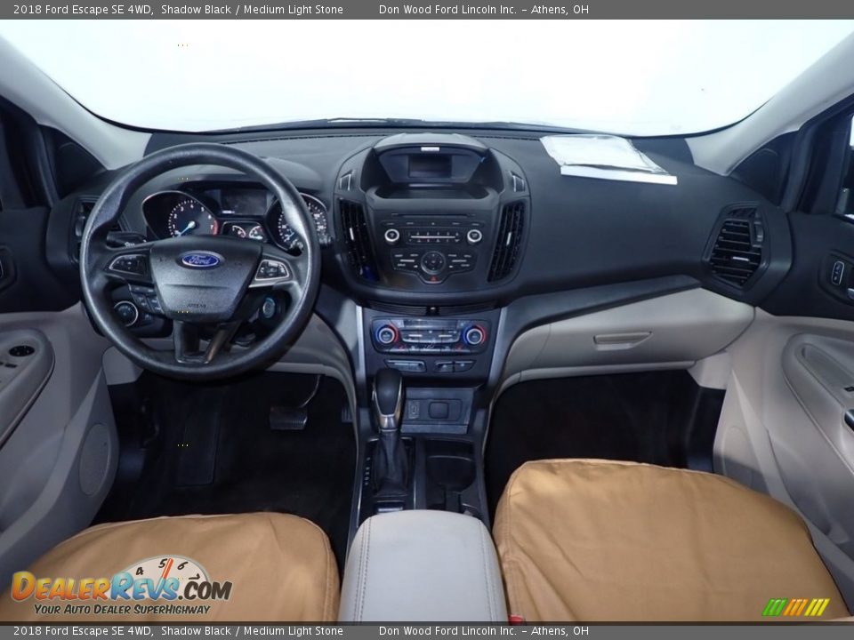 2018 Ford Escape SE 4WD Shadow Black / Medium Light Stone Photo #24