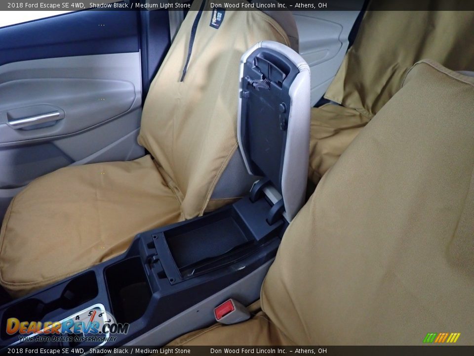 2018 Ford Escape SE 4WD Shadow Black / Medium Light Stone Photo #33