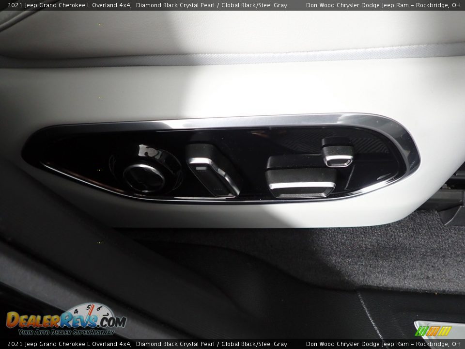2021 Jeep Grand Cherokee L Overland 4x4 Diamond Black Crystal Pearl / Global Black/Steel Gray Photo #33