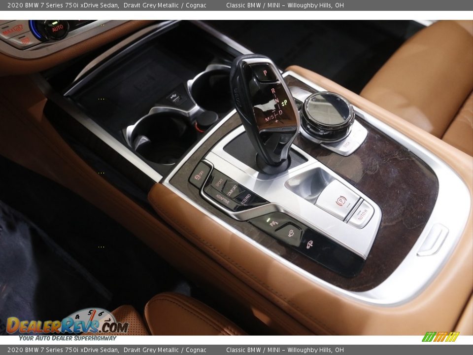 2020 BMW 7 Series 750i xDrive Sedan Shifter Photo #16