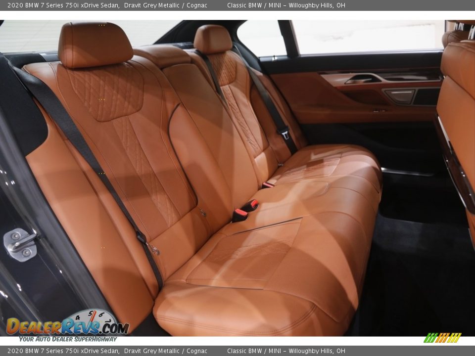 Rear Seat of 2020 BMW 7 Series 750i xDrive Sedan Photo #19