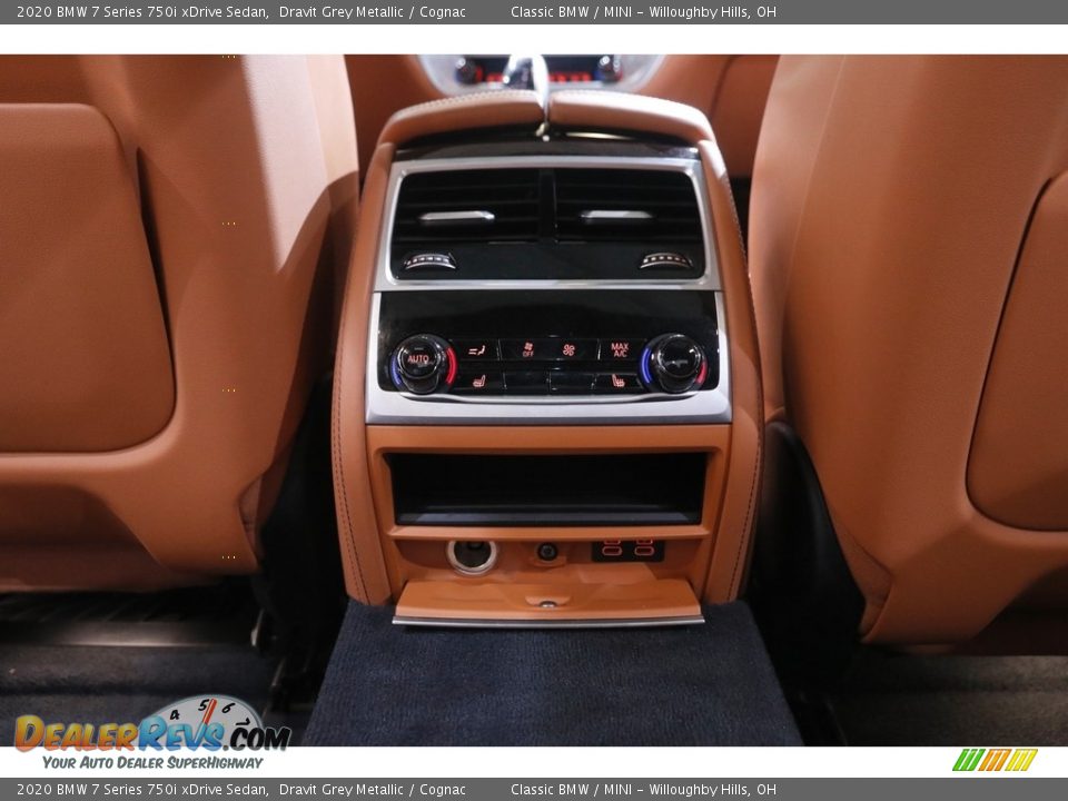 Rear Seat of 2020 BMW 7 Series 750i xDrive Sedan Photo #22