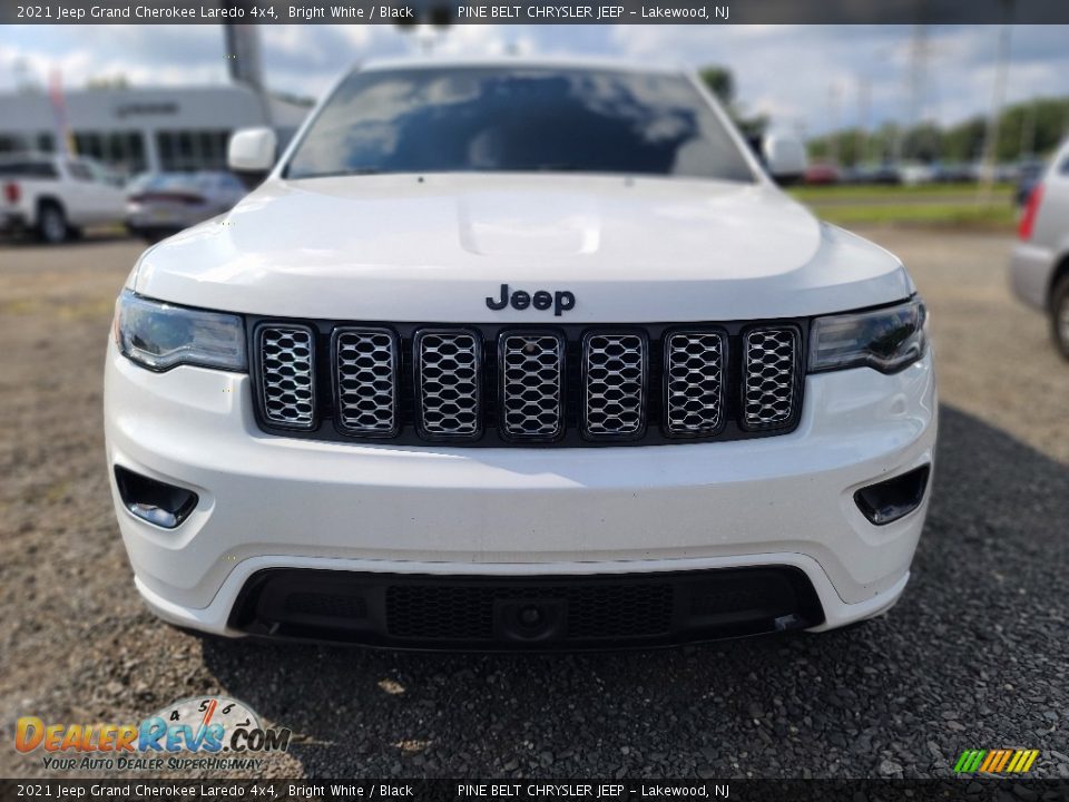 2021 Jeep Grand Cherokee Laredo 4x4 Bright White / Black Photo #8