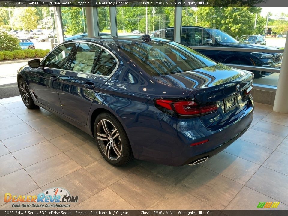 2023 BMW 5 Series 530i xDrive Sedan Phytonic Blue Metallic / Cognac Photo #2