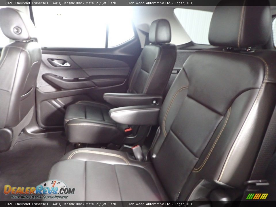 2020 Chevrolet Traverse LT AWD Mosaic Black Metallic / Jet Black Photo #24