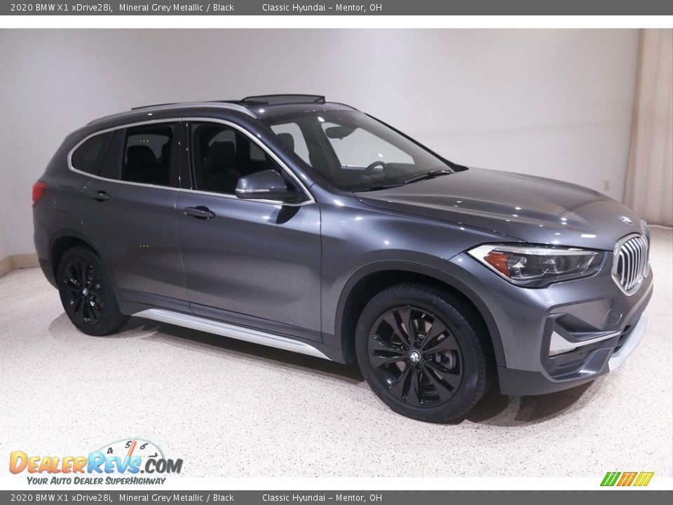 2020 BMW X1 xDrive28i Mineral Grey Metallic / Black Photo #1