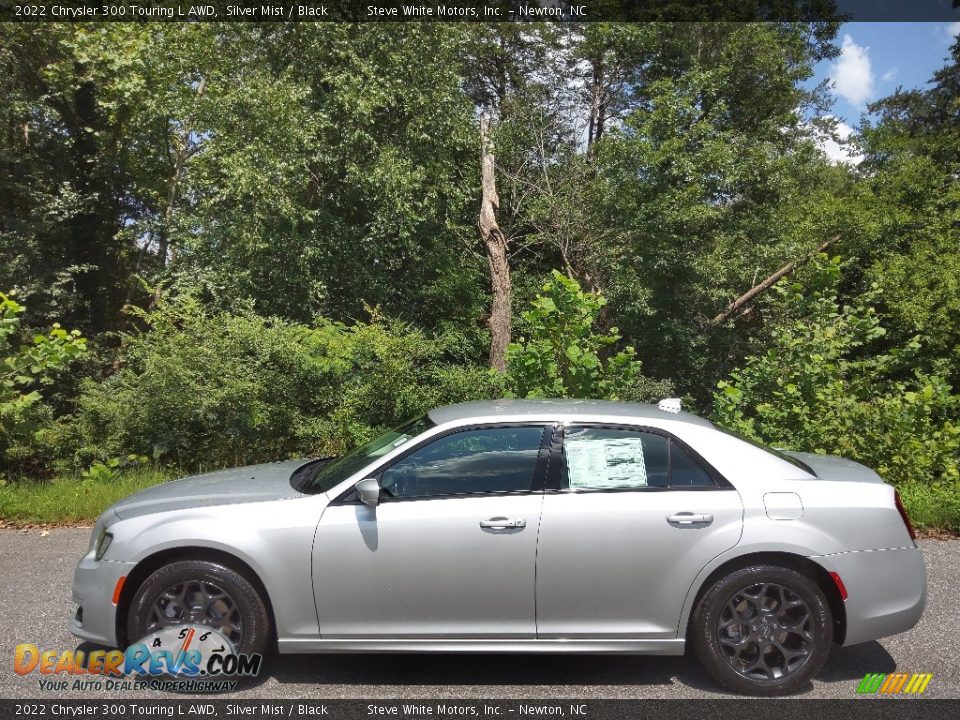 Silver Mist 2022 Chrysler 300 Touring L AWD Photo #1