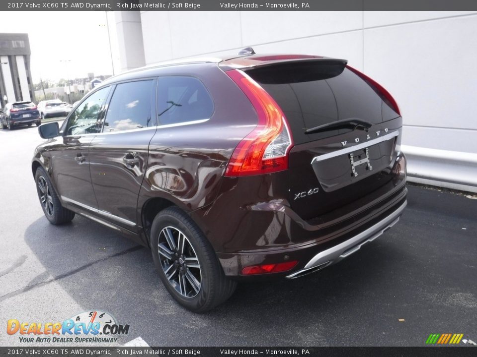 2017 Volvo XC60 T5 AWD Dynamic Rich Java Metallic / Soft Beige Photo #8