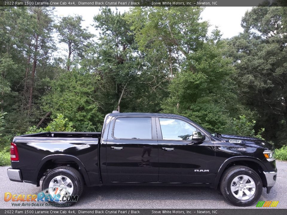 2022 Ram 1500 Laramie Crew Cab 4x4 Diamond Black Crystal Pearl / Black Photo #5