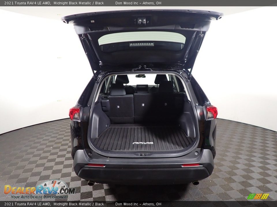 2021 Toyota RAV4 LE AWD Midnight Black Metallic / Black Photo #12
