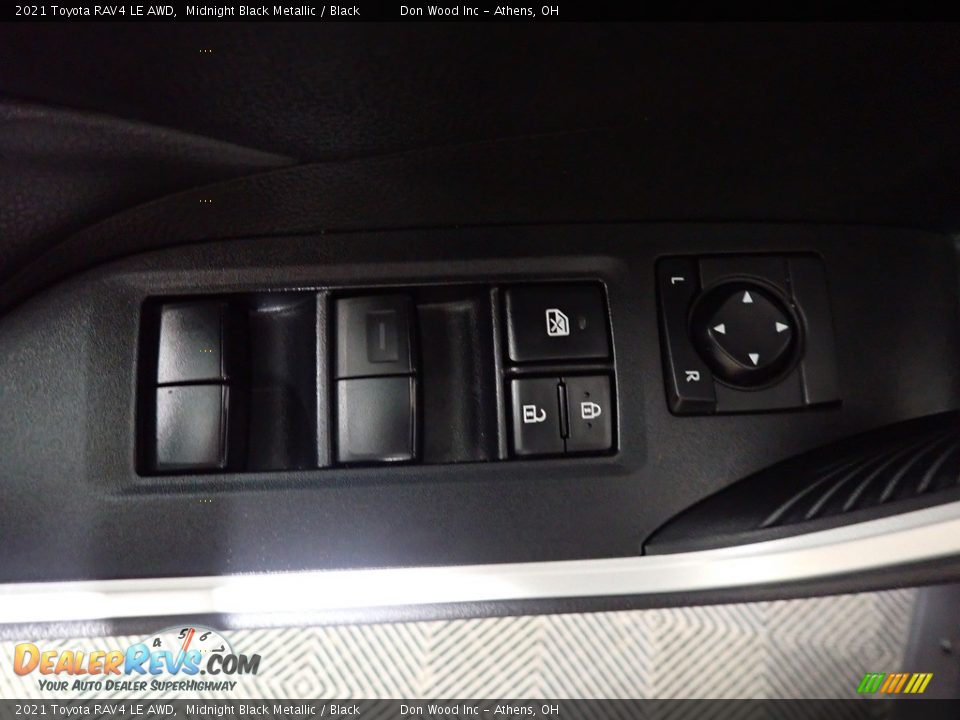 2021 Toyota RAV4 LE AWD Midnight Black Metallic / Black Photo #17