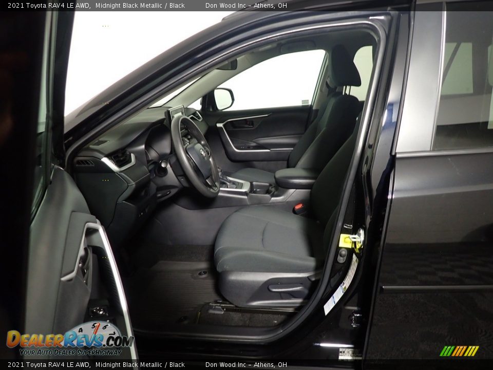 2021 Toyota RAV4 LE AWD Midnight Black Metallic / Black Photo #18