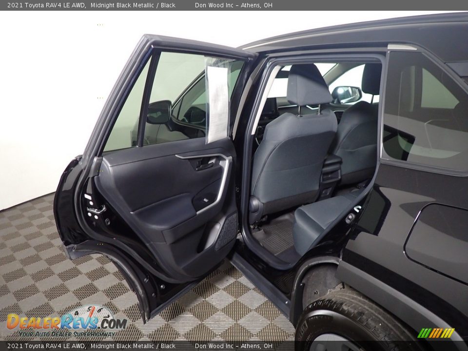 2021 Toyota RAV4 LE AWD Midnight Black Metallic / Black Photo #30
