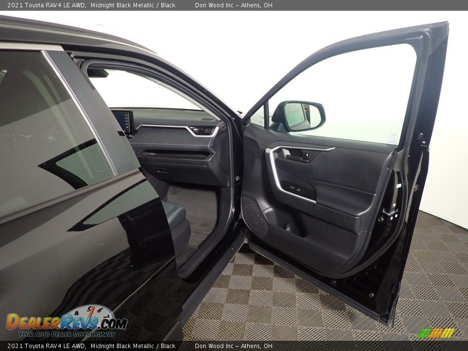 2021 Toyota RAV4 LE AWD Midnight Black Metallic / Black Photo #34