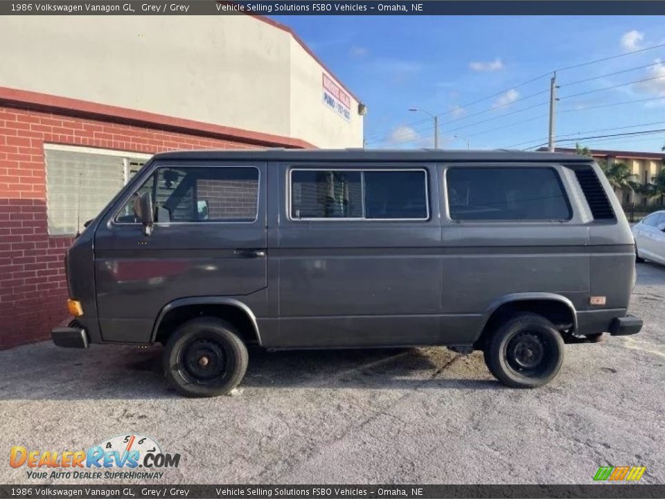 1986 Volkswagen Vanagon GL Grey / Grey Photo #2