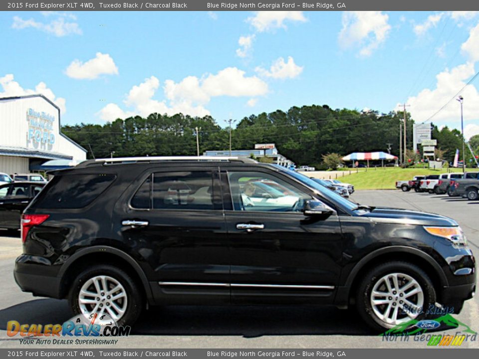 2015 Ford Explorer XLT 4WD Tuxedo Black / Charcoal Black Photo #6