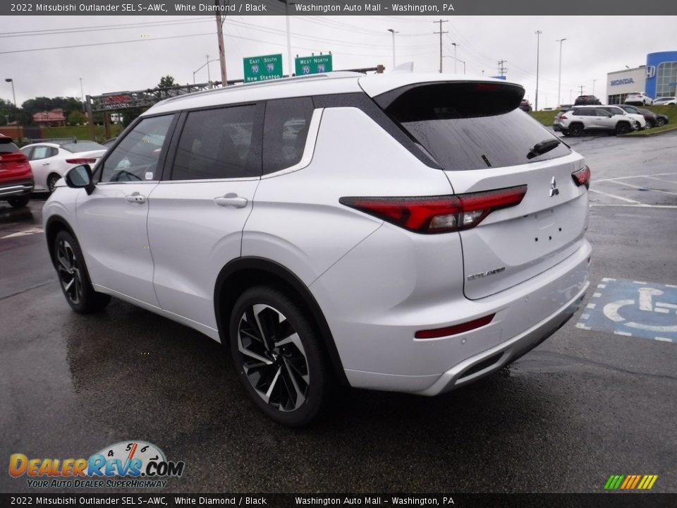 2022 Mitsubishi Outlander SEL S-AWC White Diamond / Black Photo #7