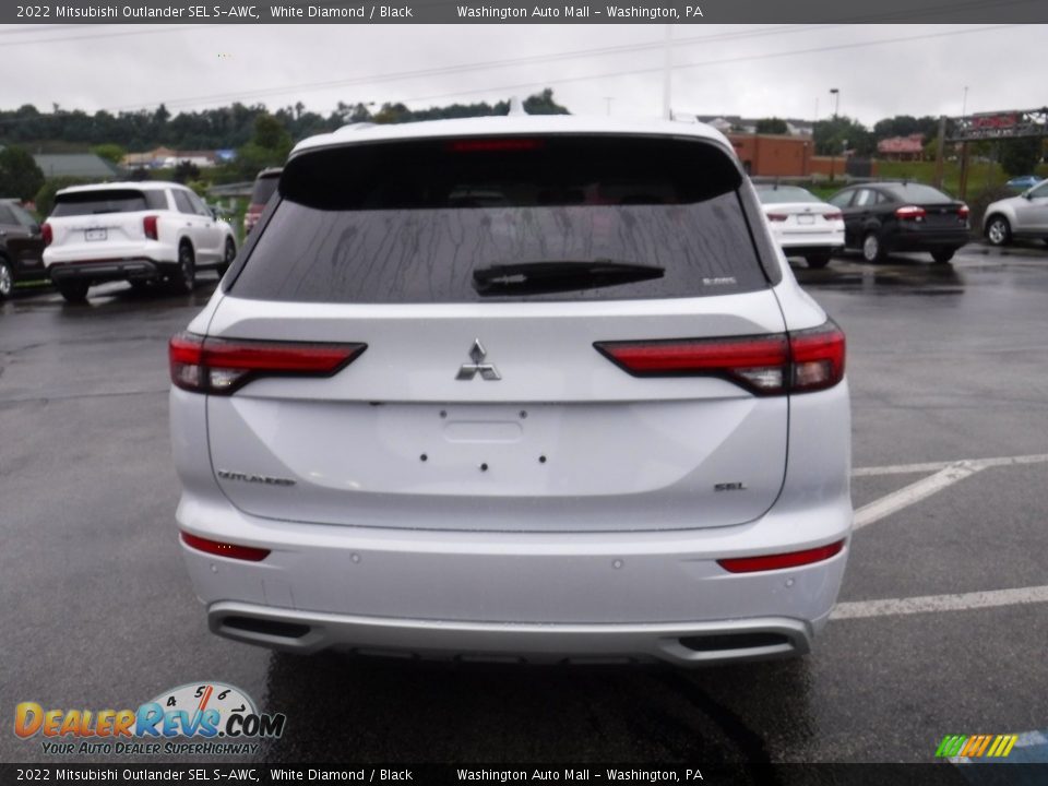 2022 Mitsubishi Outlander SEL S-AWC White Diamond / Black Photo #8