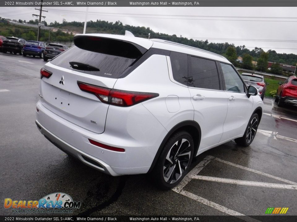 2022 Mitsubishi Outlander SEL S-AWC White Diamond / Black Photo #9