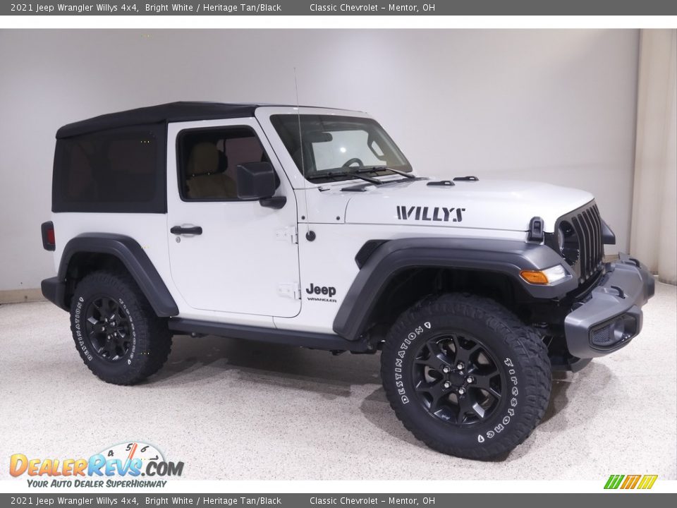 2021 Jeep Wrangler Willys 4x4 Bright White / Heritage Tan/Black Photo #1