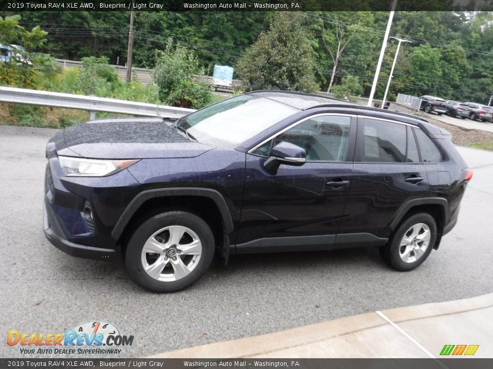 2019 Toyota RAV4 XLE AWD Blueprint / Light Gray Photo #13