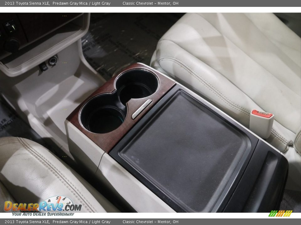2013 Toyota Sienna XLE Predawn Gray Mica / Light Gray Photo #13