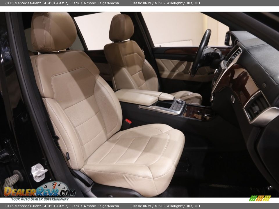 2016 Mercedes-Benz GL 450 4Matic Black / Almond Beige/Mocha Photo #16