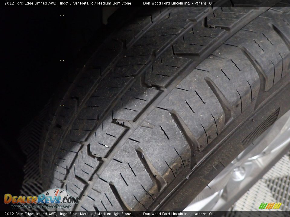 2012 Ford Edge Limited AWD Ingot Silver Metallic / Medium Light Stone Photo #32