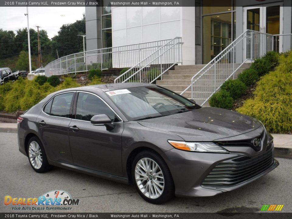 2018 Toyota Camry XLE Predawn Gray Mica / Black Photo #1