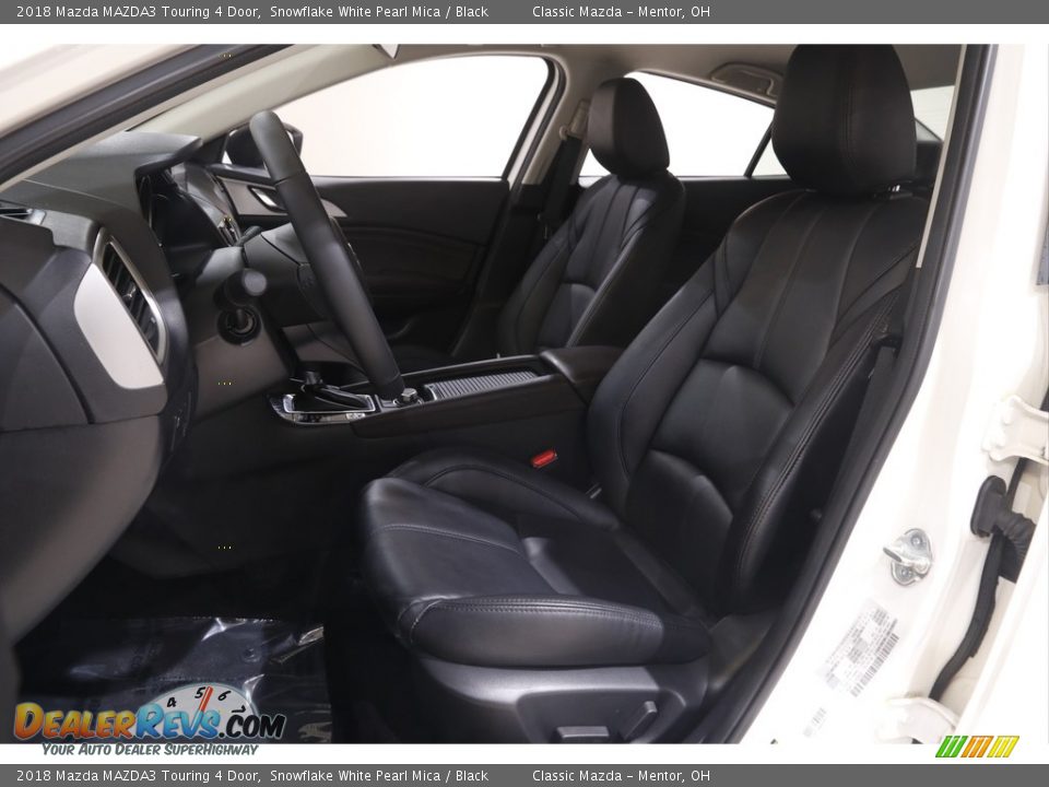 2018 Mazda MAZDA3 Touring 4 Door Snowflake White Pearl Mica / Black Photo #5