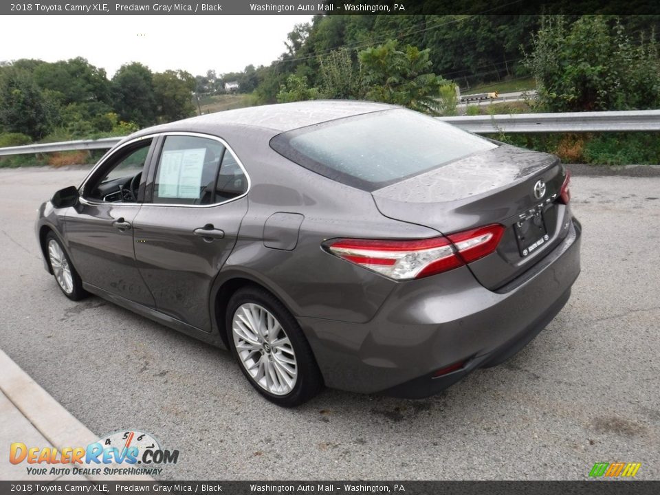 2018 Toyota Camry XLE Predawn Gray Mica / Black Photo #14