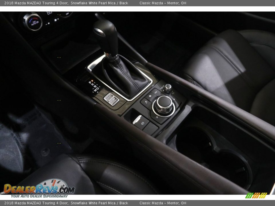 2018 Mazda MAZDA3 Touring 4 Door Snowflake White Pearl Mica / Black Photo #15