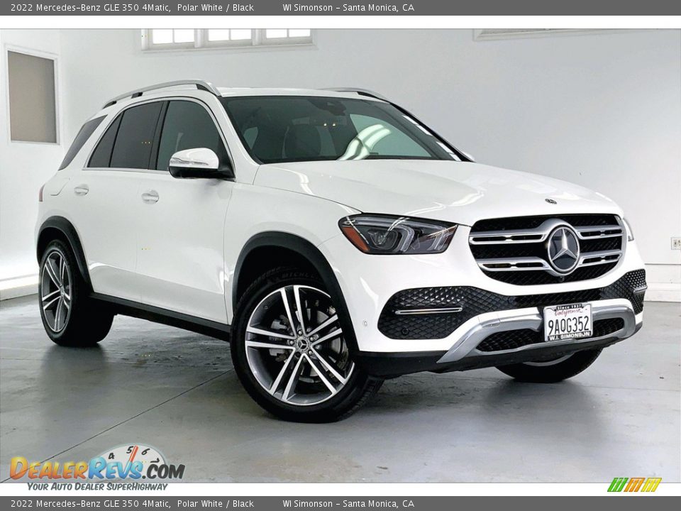 Front 3/4 View of 2022 Mercedes-Benz GLE 350 4Matic Photo #34