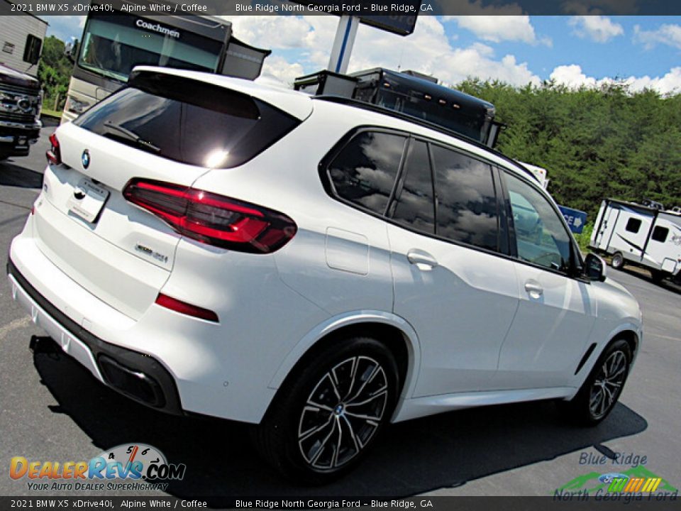 2021 BMW X5 xDrive40i Alpine White / Coffee Photo #28