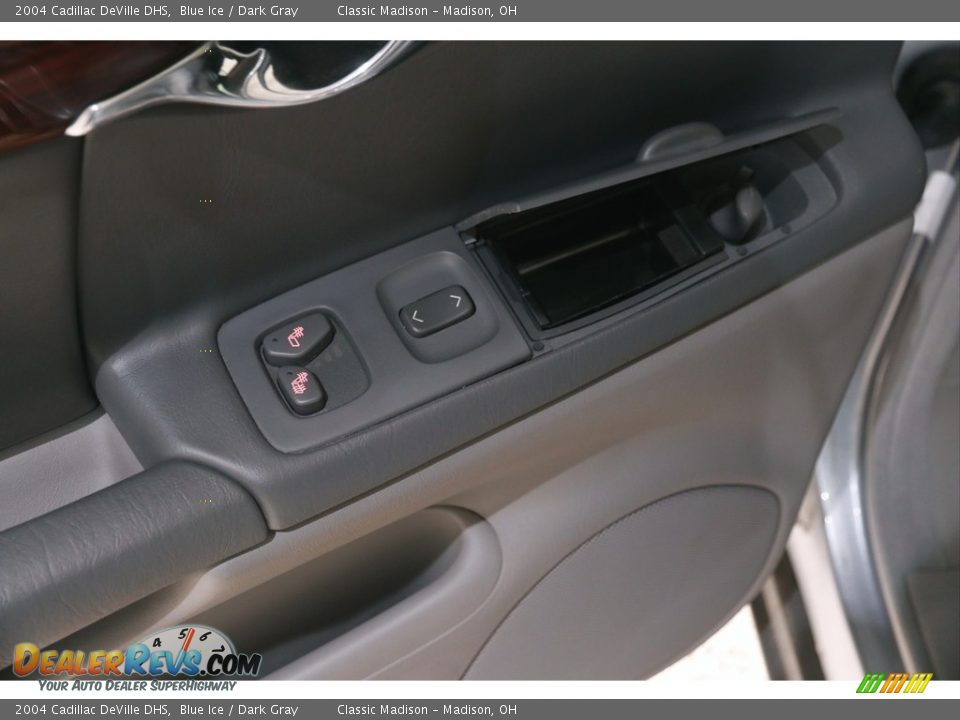 2004 Cadillac DeVille DHS Blue Ice / Dark Gray Photo #18