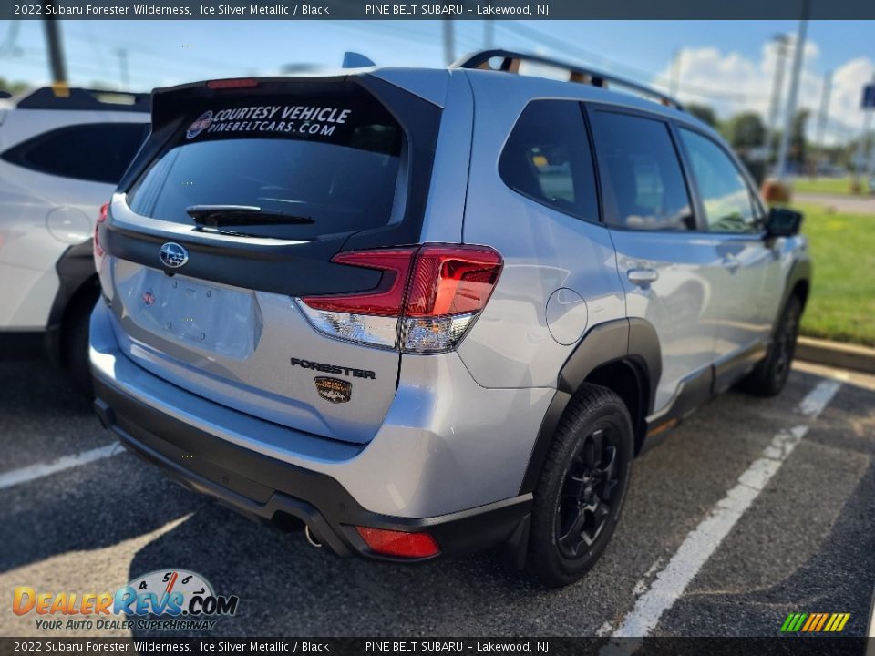 2022 Subaru Forester Wilderness Ice Silver Metallic / Black Photo #5