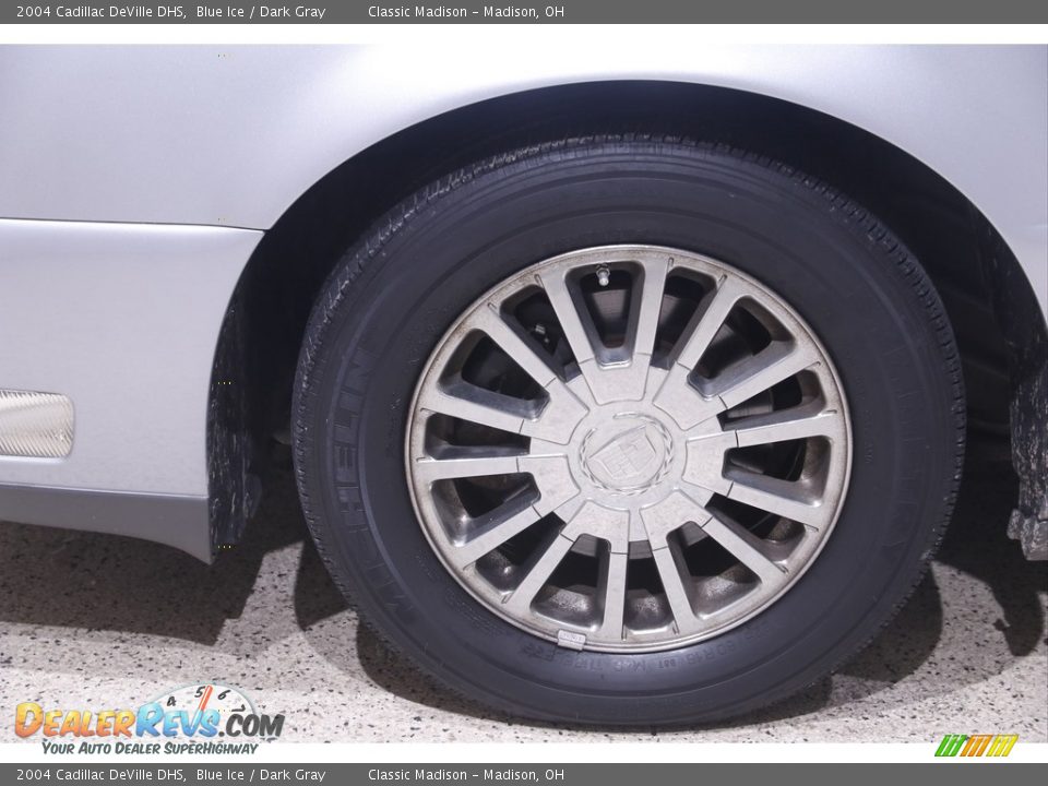 2004 Cadillac DeVille DHS Blue Ice / Dark Gray Photo #23