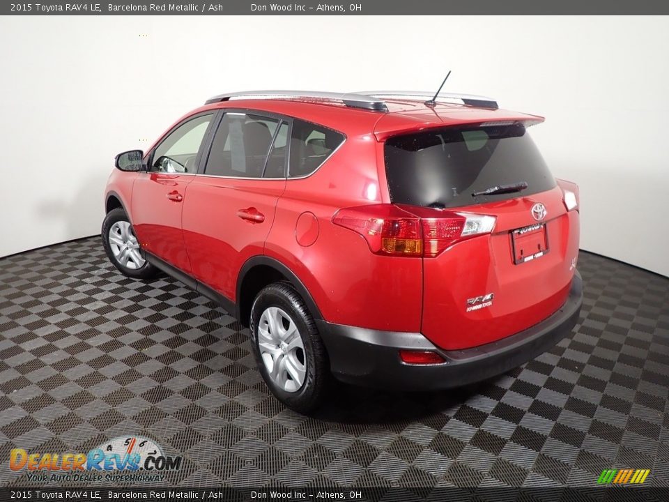 2015 Toyota RAV4 LE Barcelona Red Metallic / Ash Photo #10