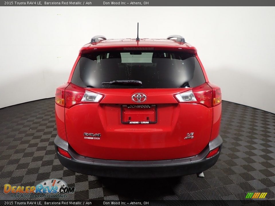 2015 Toyota RAV4 LE Barcelona Red Metallic / Ash Photo #11
