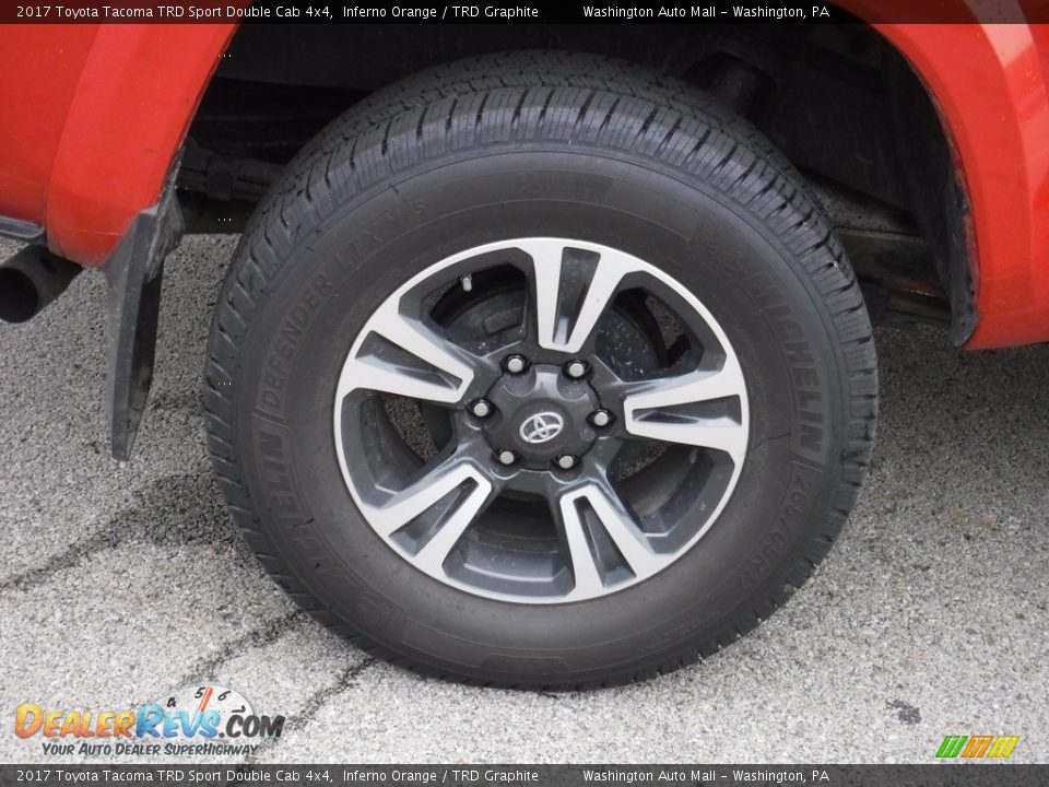 2017 Toyota Tacoma TRD Sport Double Cab 4x4 Inferno Orange / TRD Graphite Photo #10