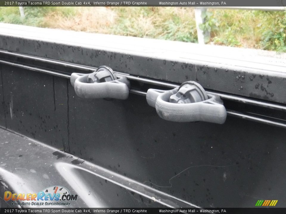 2017 Toyota Tacoma TRD Sport Double Cab 4x4 Inferno Orange / TRD Graphite Photo #19