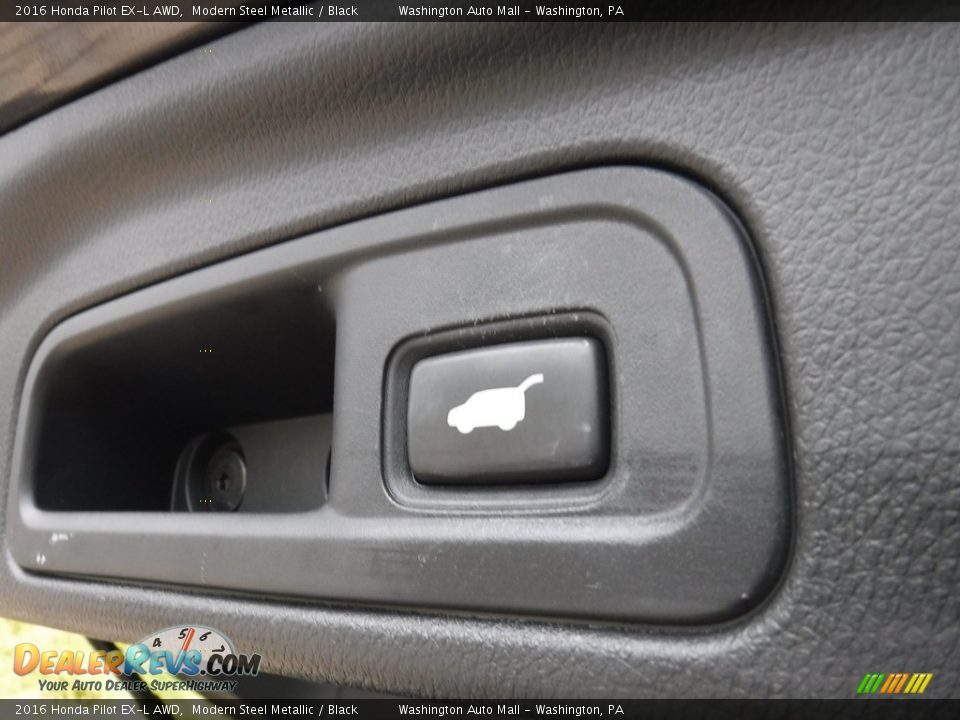 2016 Honda Pilot EX-L AWD Modern Steel Metallic / Black Photo #29