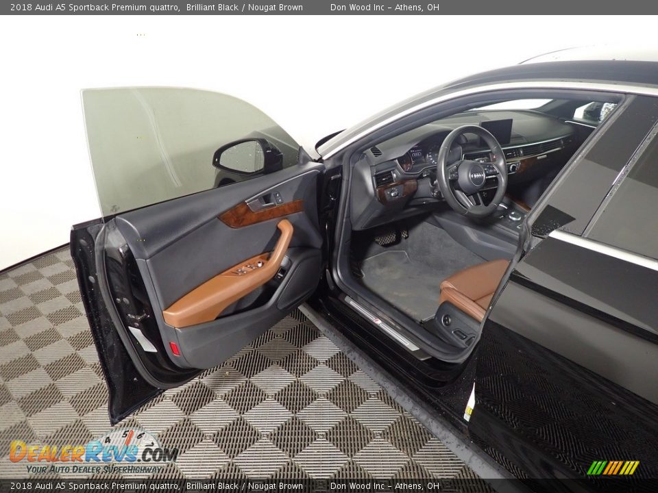 Front Seat of 2018 Audi A5 Sportback Premium quattro Photo #18