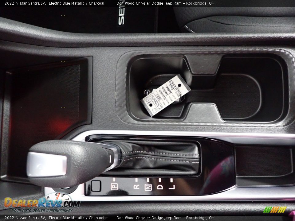 2022 Nissan Sentra SV Shifter Photo #22