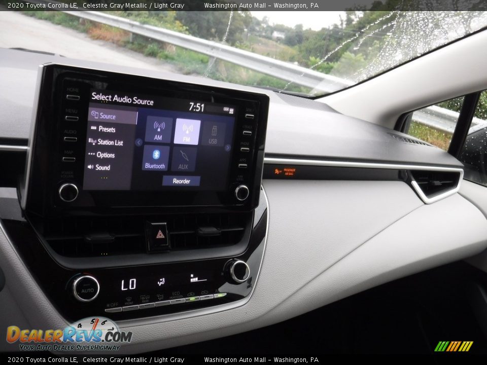 2020 Toyota Corolla LE Celestite Gray Metallic / Light Gray Photo #3