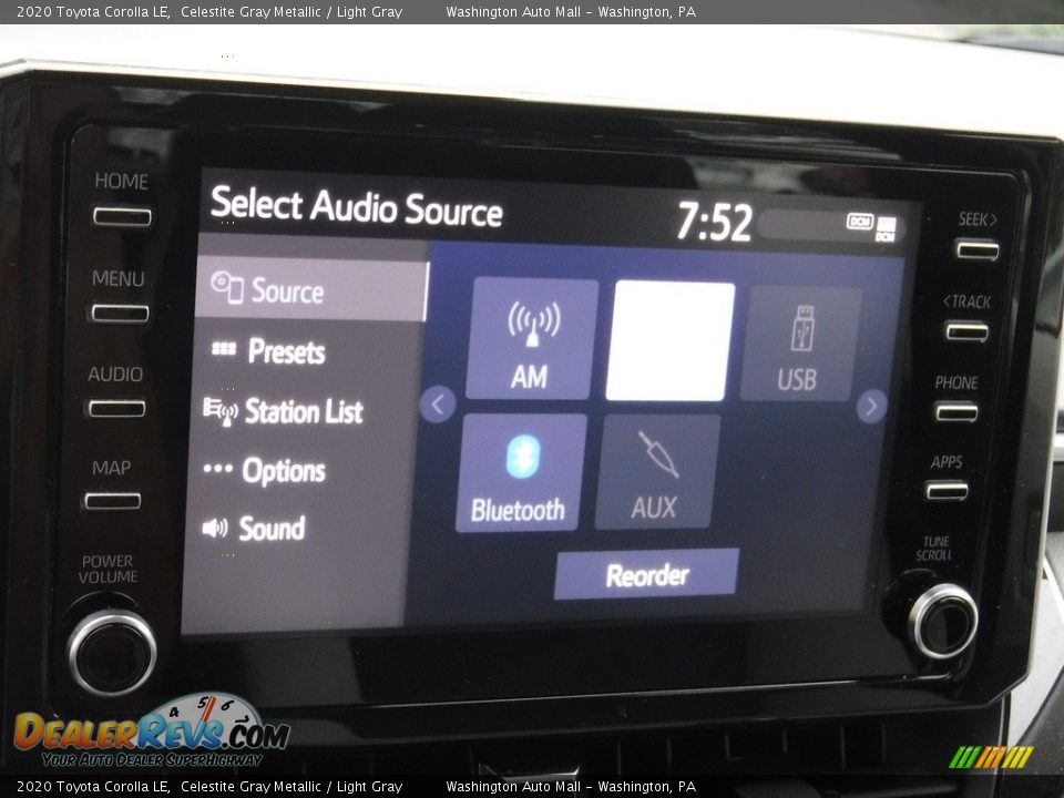 2020 Toyota Corolla LE Celestite Gray Metallic / Light Gray Photo #4