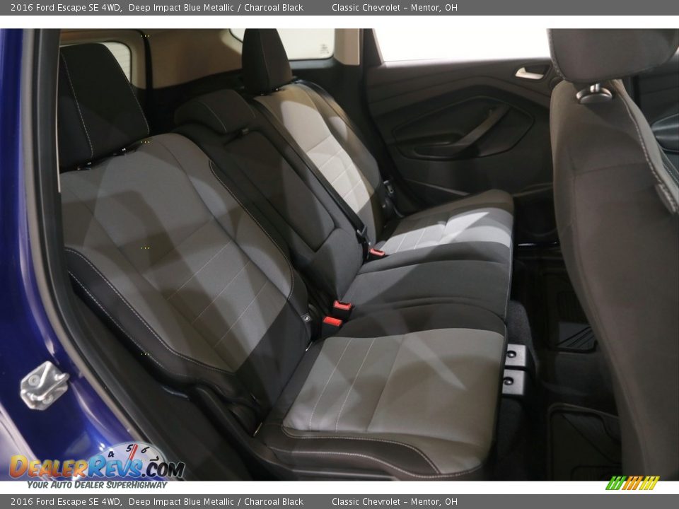 2016 Ford Escape SE 4WD Deep Impact Blue Metallic / Charcoal Black Photo #18