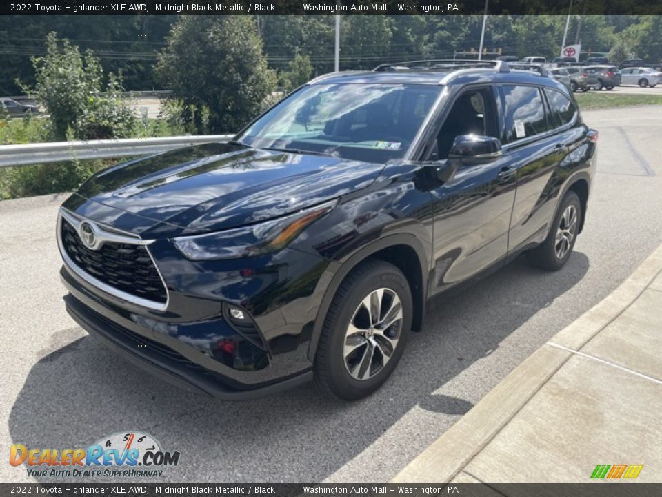 2022 Toyota Highlander XLE AWD Midnight Black Metallic / Black Photo #7