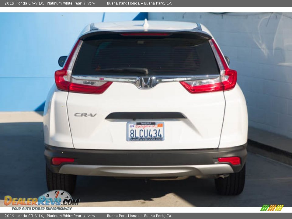 2019 Honda CR-V LX Platinum White Pearl / Ivory Photo #11