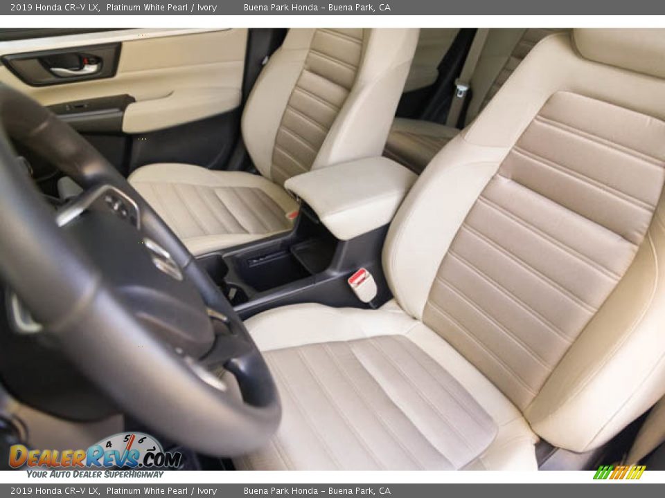 2019 Honda CR-V LX Platinum White Pearl / Ivory Photo #18